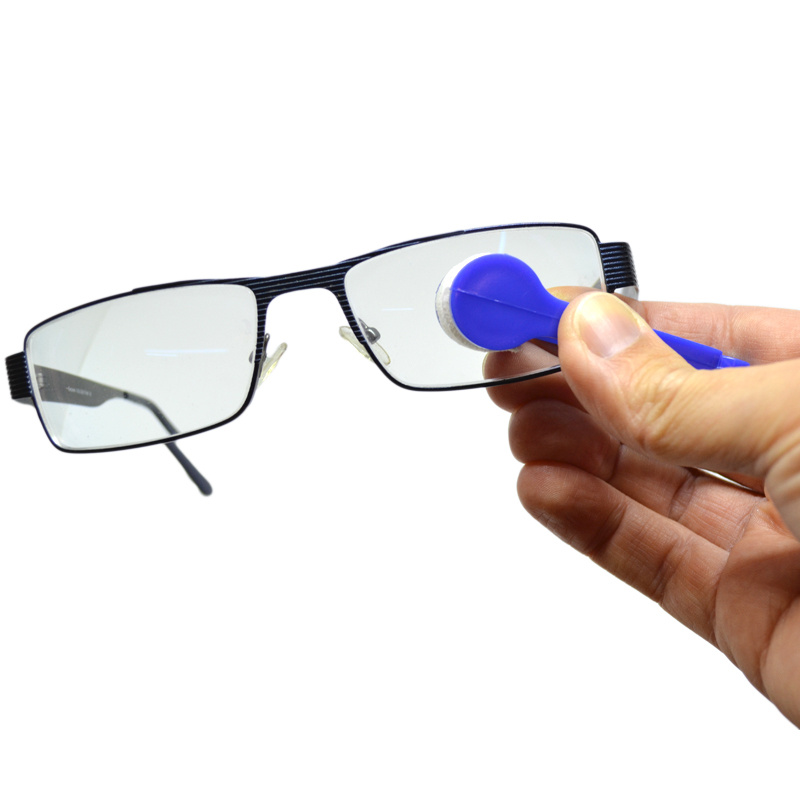  5 limpiadores de microfibra pequeños para lentes de medida y  lentes de sol, herramienta de limpieza de cepillo suave, clip de limpieza  de microfibra para lentes (color aleatorio) : Salud y